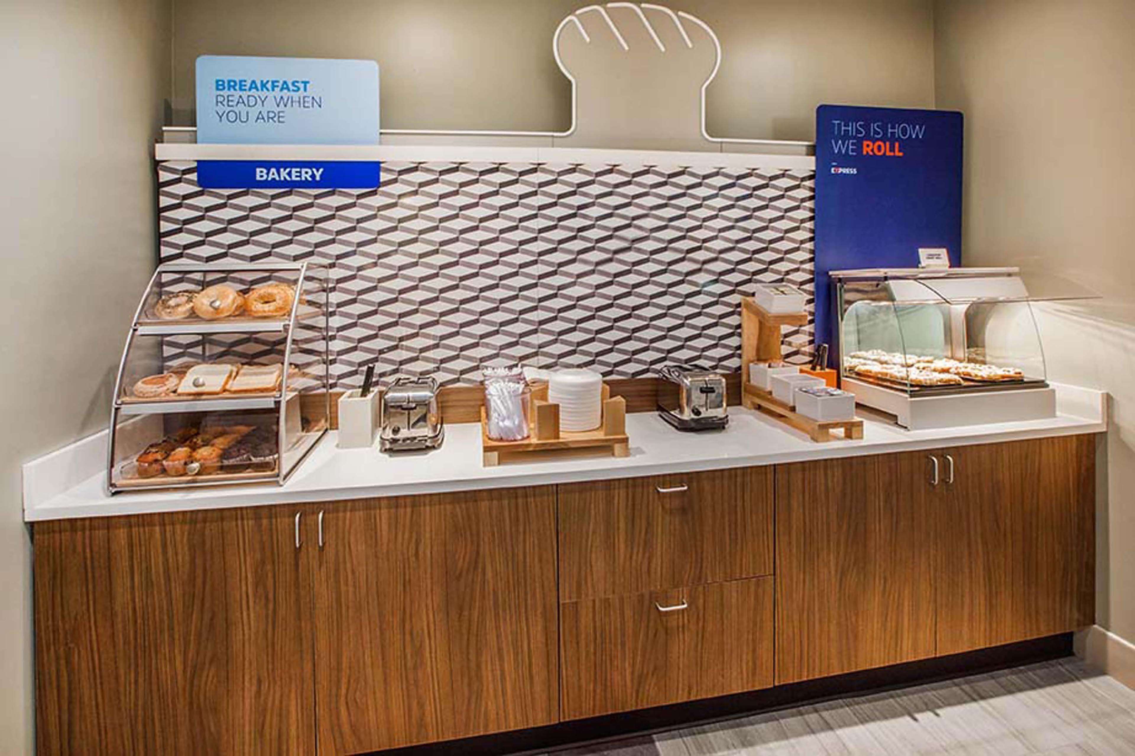 Holiday Inn Express & Suites - Columbia City By Ihg Eksteriør bilde